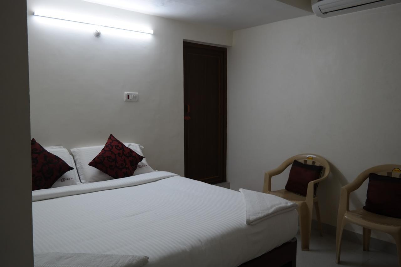 פונדיצ'רי Sakthi Guest House מראה חיצוני תמונה